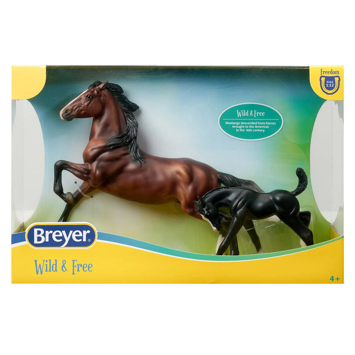 Breyer® Freedom Wild & Free Horse & Foal Set